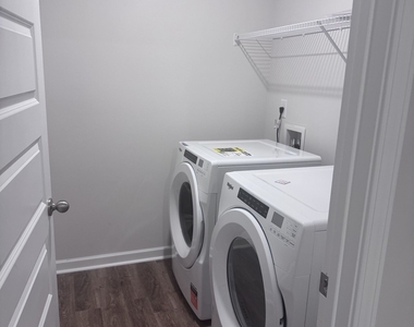 61 Weymouth Drive - Photo Thumbnail 6