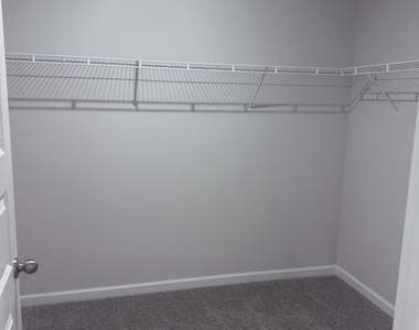 61 Weymouth Drive - Photo Thumbnail 10