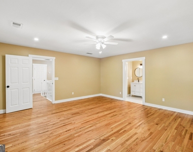 2799 Brookcliff Landing - Photo Thumbnail 20