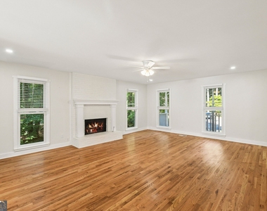 2799 Brookcliff Landing - Photo Thumbnail 14
