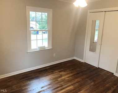 336 Whitehead Road - Photo Thumbnail 17