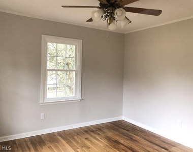 336 Whitehead Road - Photo Thumbnail 15