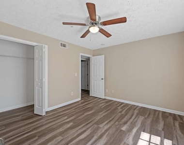 375 Winding River Drive - Photo Thumbnail 16