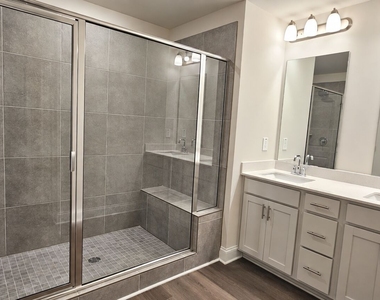 2836 Devon Vale Street - Photo Thumbnail 11