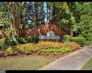 2535 Alvecot Circle - Photo Thumbnail 18