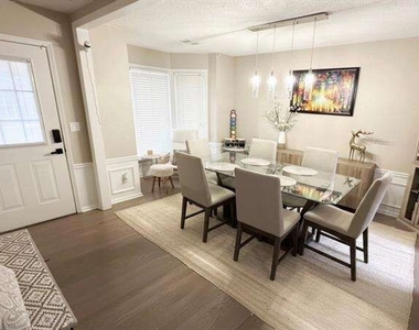 2535 Alvecot Circle - Photo Thumbnail 9