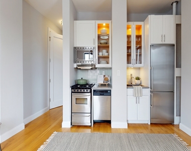 501 West 110th Street - Photo Thumbnail 2