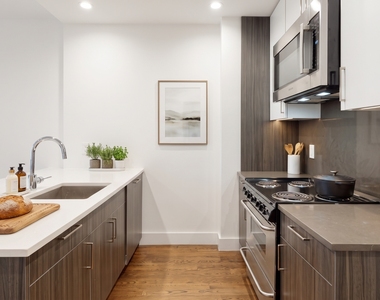 666 West End Avenue - Photo Thumbnail 8