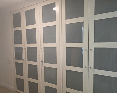 225 Rector Place - Photo Thumbnail 5