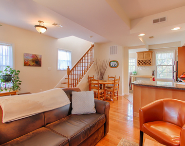 16 Mendham Ave - Photo Thumbnail 2