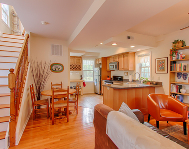 16 Mendham Ave - Photo Thumbnail 1