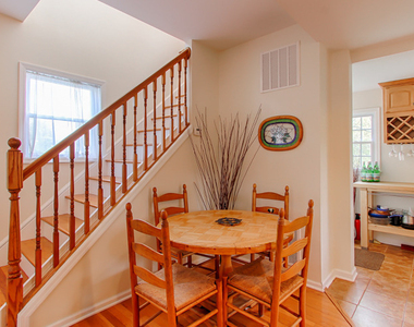 16 Mendham Ave - Photo Thumbnail 9