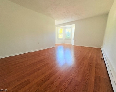 940 Route 202/206 - Photo Thumbnail 9
