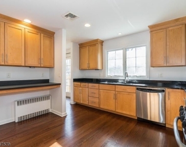 130 Littleton Rd - Photo Thumbnail 11