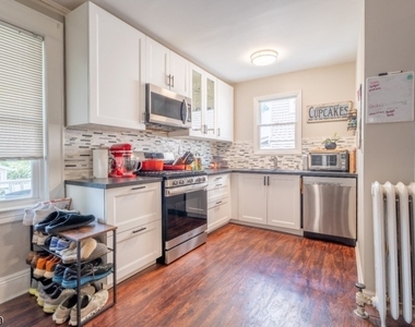 10 Marshall St - Photo Thumbnail 1