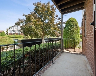 74 Farm Rd - Photo Thumbnail 29