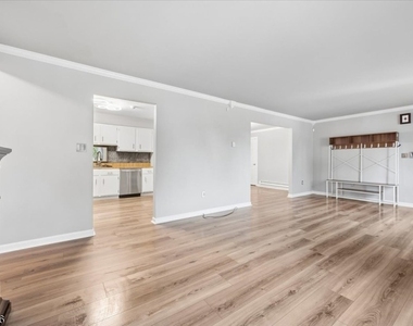 74 Farm Rd - Photo Thumbnail 8