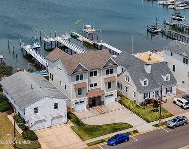 23 Niblick Street - Photo Thumbnail 1