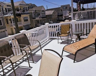 26 Harding Avenue - Photo Thumbnail 2