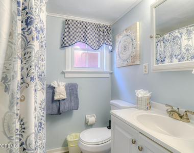 21 Embury Avenue - Photo Thumbnail 11