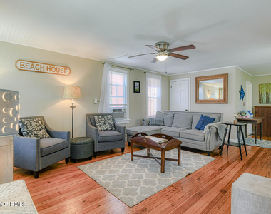 21 Embury Avenue - Photo Thumbnail 6