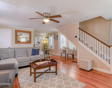 21 Embury Avenue - Photo Thumbnail 7