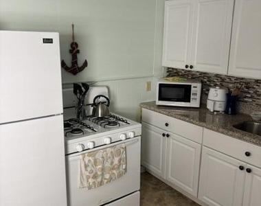 67 Broadway - Photo Thumbnail 4