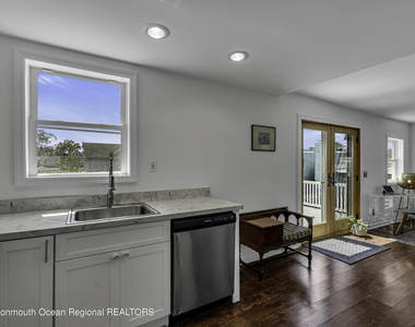 611 Park Place Avenue - Photo Thumbnail 14