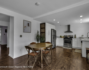 611 Park Place Avenue - Photo Thumbnail 9