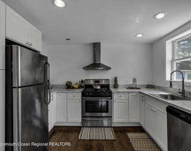 611 Park Place Avenue - Photo Thumbnail 11