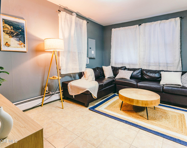 13 Decatur Avenue - Photo Thumbnail 1