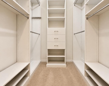 514 Sloan Court - Photo Thumbnail 21