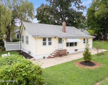 92 Asbury Avenue - Photo Thumbnail 2