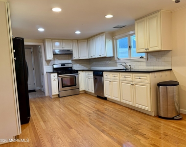 169 Kings Highway - Photo Thumbnail 2