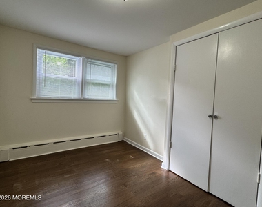 410 2nd Avenue - Photo Thumbnail 8