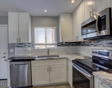 1057 E Butler Drive - Photo Thumbnail 4