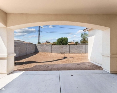 414 E Eason Avenue - Photo Thumbnail 13