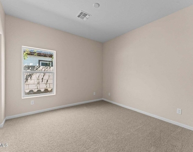 414 E Eason Avenue - Photo Thumbnail 12