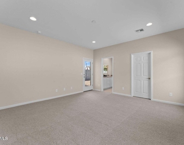 414 E Eason Avenue - Photo Thumbnail 7