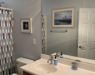 1608 W White Feather Lane - Photo Thumbnail 30
