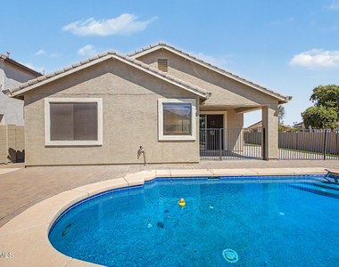 15207 W Windward Avenue - Photo Thumbnail 30