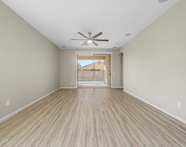 15207 W Windward Avenue - Photo Thumbnail 12