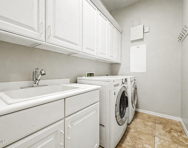 2023 W Chimney Rock Road - Photo Thumbnail 34