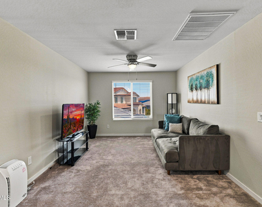 20204 N Wilford Avenue - Photo Thumbnail 21