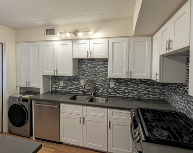 7141 N 16th Street - Photo Thumbnail 2