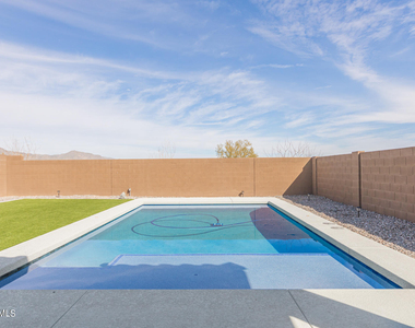 19740 W Palo Verde Drive - Photo Thumbnail 38