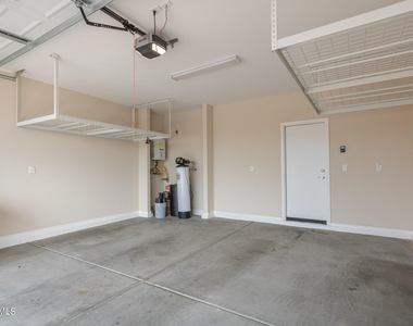 19740 W Palo Verde Drive - Photo Thumbnail 35