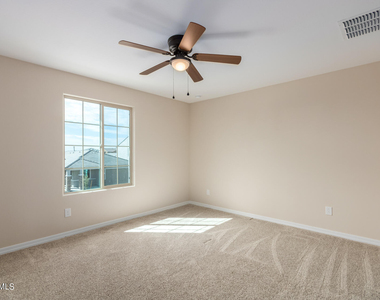 19740 W Palo Verde Drive - Photo Thumbnail 29