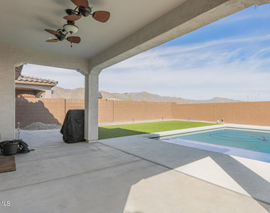19740 W Palo Verde Drive - Photo Thumbnail 3
