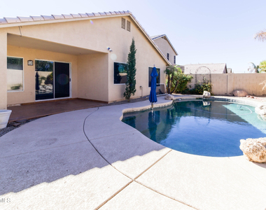 9828 E Knowles Avenue - Photo Thumbnail 14